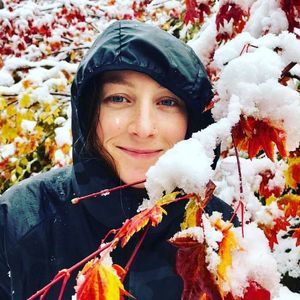 Meet your Posher, Caitlin